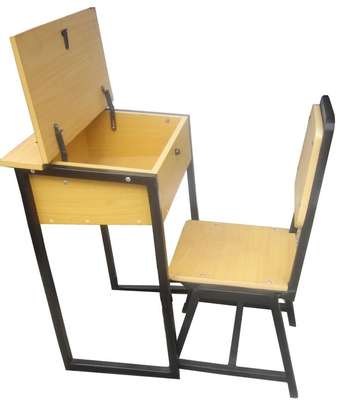 Durable School lockers+chair image 13
