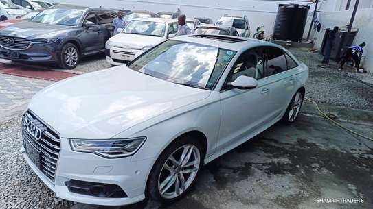 Audi A6 TFSI Quattro Sunroof White 2018 image 6