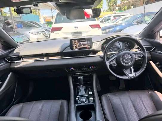 Mazda Atenga petrol image 9