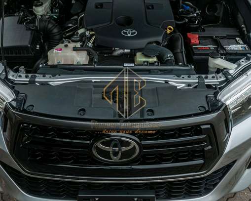 2020 Toyota Hilux image 4