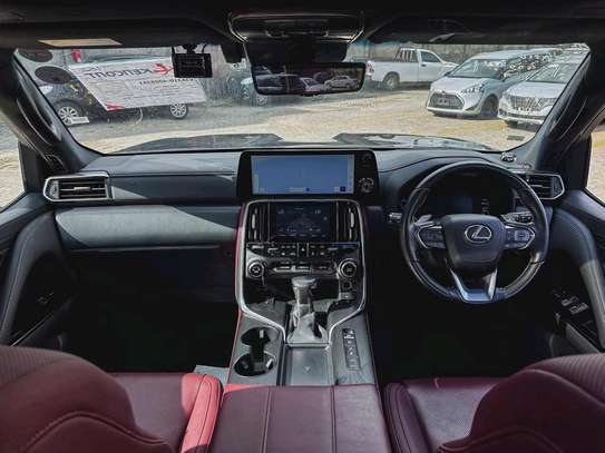 Lexus LX 6000 , 2020 model image 12