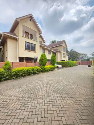 5 Bed Townhouse with En Suite at Lavington image 10