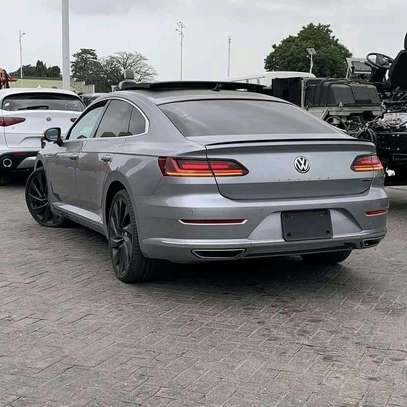 Volkswagen Arteon Sunroof 2018 image 9