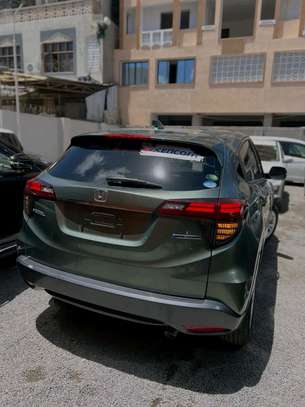 Honda bezel hybrid image 5