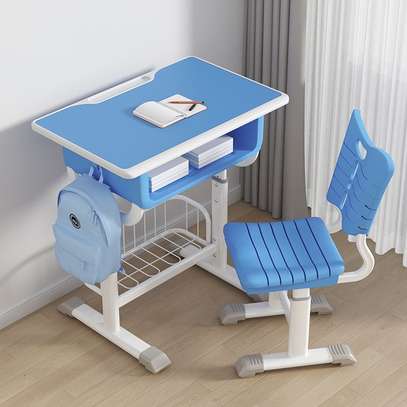 Kids Desks:Kids Desk & Chair Set – Adjustable In Kiamokama image 6