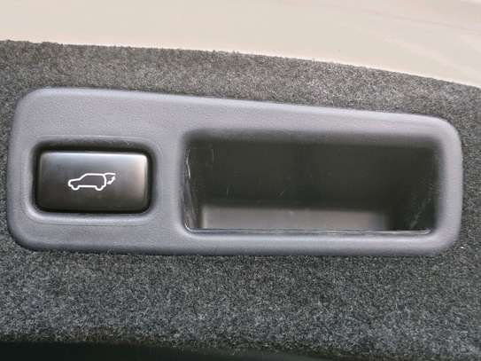 TOYOTA HARRIER HYBRID,2019,fully loaded, panoramic sunroof image 2