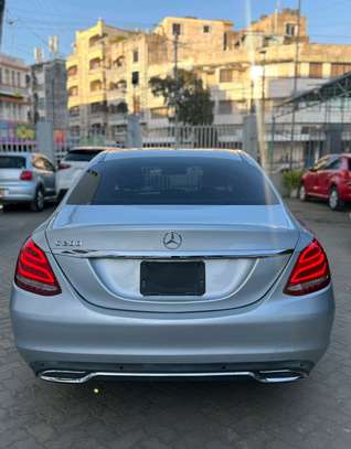 mercedes c200 slightly used kdm image 5