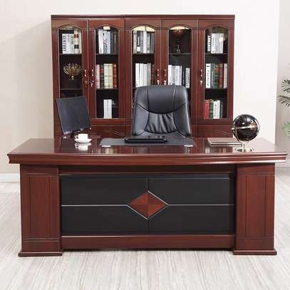 Office Desk: 1.8mm Executive Office Desk In Chepilat image 5