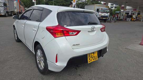 TOYOTA AURIS 2013MODEL image 3
