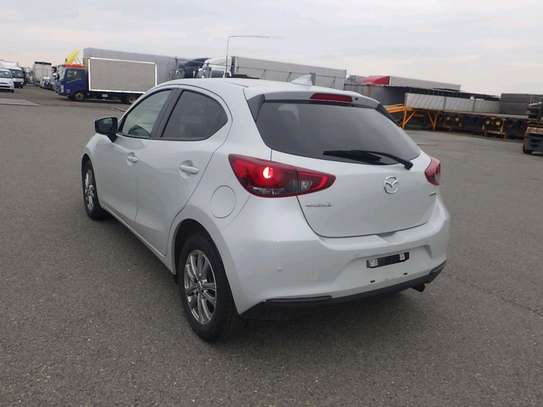 Mazda 2 petrol sports image 3