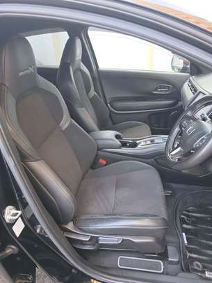 HONDA VEZEL MODULO X 2020MODEL MILEAGE 24K image 6