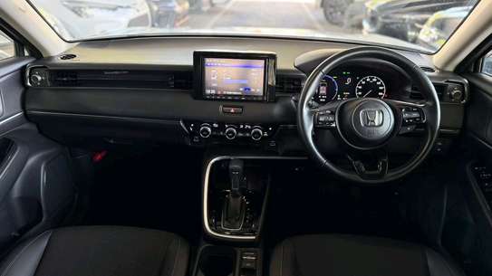 NEW SHAPE HONDA VEZEL e-HEV image 6