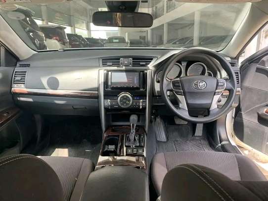 Toyota mark x pearl image 5