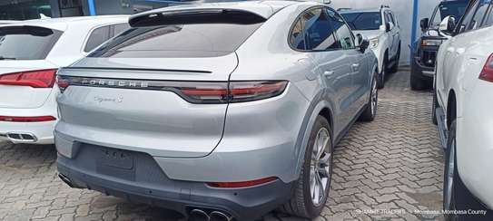 Porsche Cayenne Turbo 2019 Silver image 11
