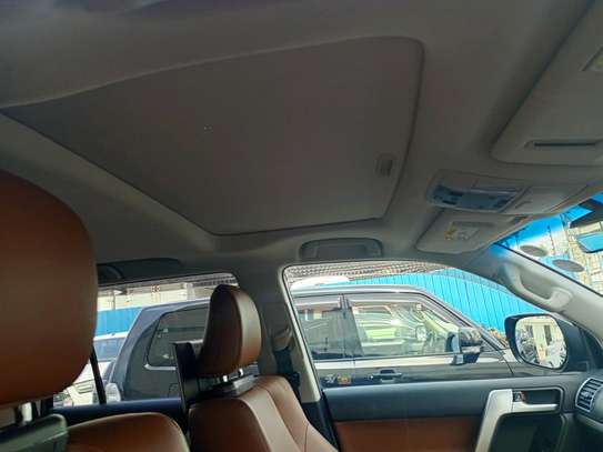 Toyota land cruiser prodo tx  2019 model image 8