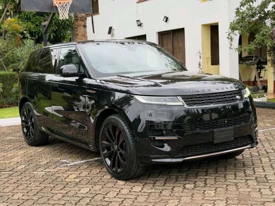 2023 Range Rover sport D300 image 5