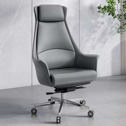 Executive Chairs : High-back Leather Boss Chair image 4