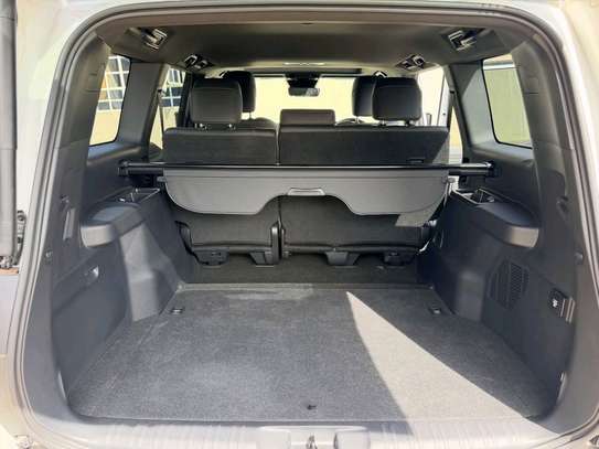 2024 Lexus GX550 image 8