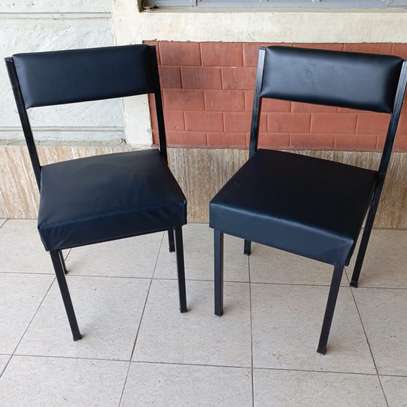 Padded Catalina Visitor Chair image 5