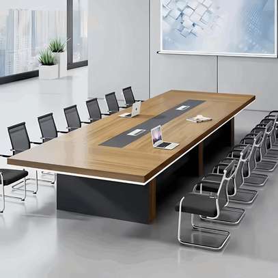 3M Executive Boardroom Table image 2