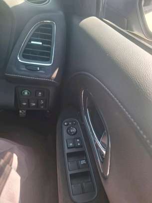 Honda vezel Rs image 7