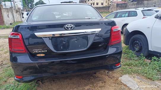 Toyota Corolla Axio Black 2018 2wd image 11