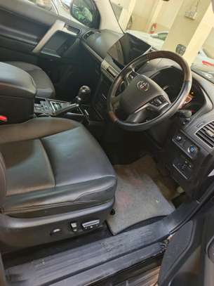 Toyota land cruiser Prado Diesel image 6