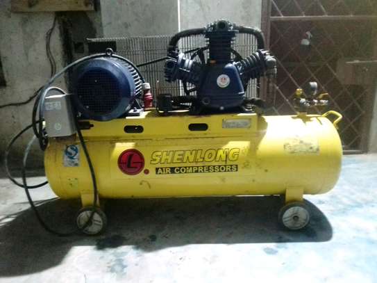 Air compressor image 5