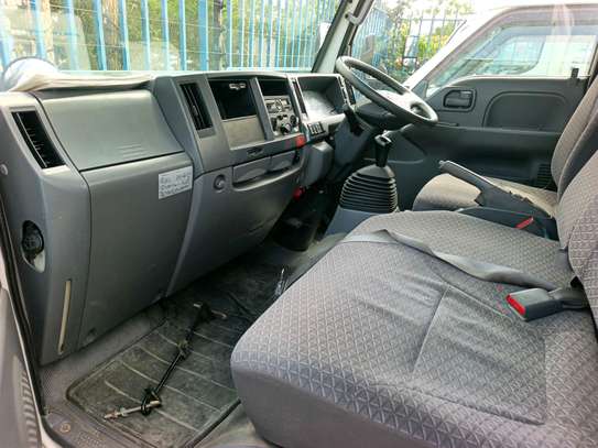 ISUZU Elf 3tons image 11