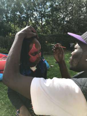 Cotton candy,face painting and clown services image 2