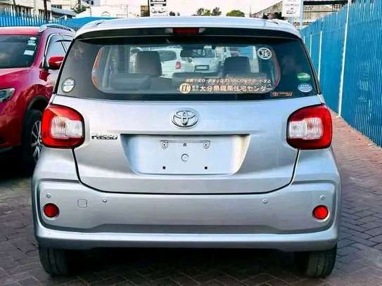 Toyota passo image 6