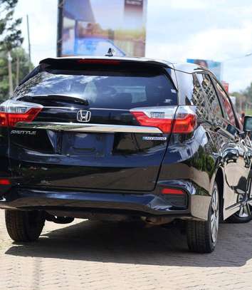 Honda Fit Shuttle hybrid 1.5 2WD 2019 Model. image 6