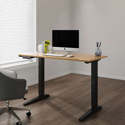 Standing Desks; Height Adjustable Standing Desk in Kisumu image 5