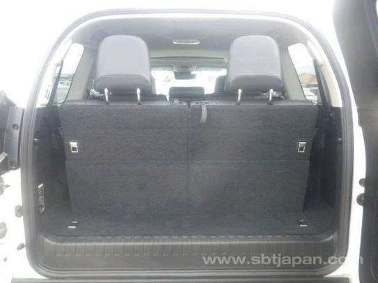 TOYOTA LANDCRUISER PRADO TX.L 2019MODEL SUNROOF PETROL image 9