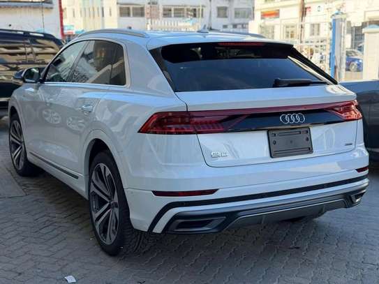 AUDI Q8 QUATTRO S LINE 2019 WHITE image 11