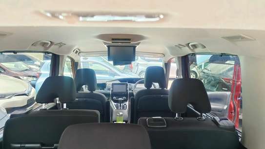Nissan Serena highway star ⭐✨⭐ hybrid 2018 image 8