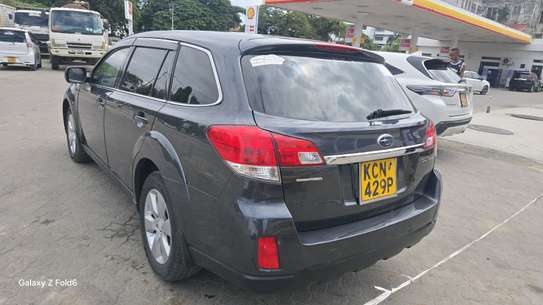SUBARU OUTBACK 2010MODEL NON TURBO image 5
