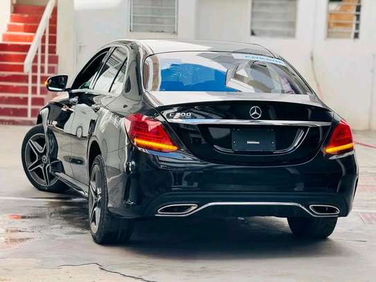 MERCEDES BENZ C200 EQ BOOST SUNROOF 2020MODEL image 5