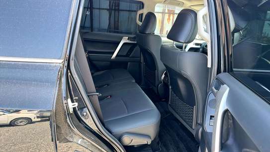 Land cruiser prado TXL 2022 model on sale in Kenya image 9