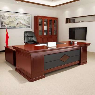 Office Desk: 1.6m Mahogany Office Desk In Sotik image 9