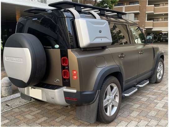2020 LAND ROVER DEFENDER 110 Loan Edition image 6