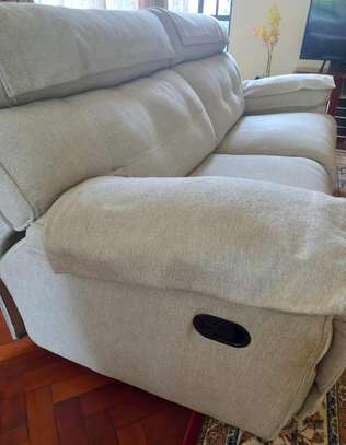 RECLINER 7 SEATER SOFA image 5