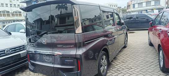 Honda Stepwagon Spada Grey 2018 2wd image 9