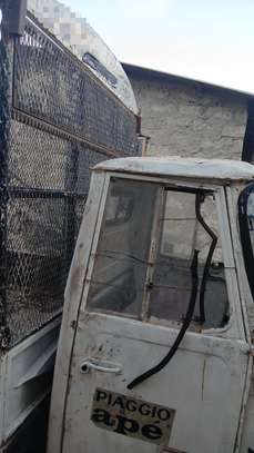Tuktuk Cargo diesel engine image 3
