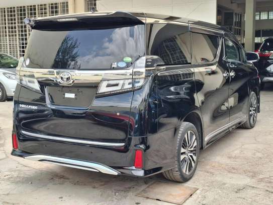 Toyota Vellfire Black Exacutive 2018 image 14