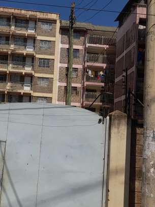 Modern Apartment with Balcony in Secure Building image 5