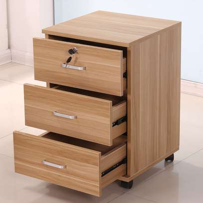 Office Cabinet; 3 Drawer File Office Cabinet in Rigoma image 3