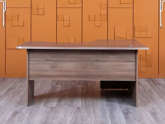Office tables: Office corner desk 1200x1200x740mm image 3