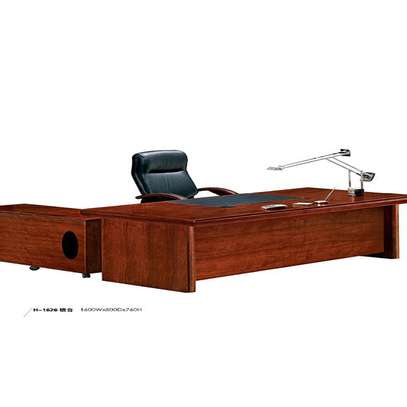 Office Desk: Professional L-shaped Office Table-2200mm image 3