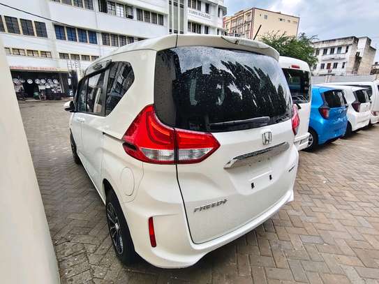 HONDA FREED HYBRID,2019,AWD,1500CC,(DEPOSIT 900K) image 5